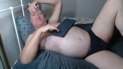 Snapshot of casinocam chatting on November 16, 2025, 7:19 pm CasinoCam online show from November 16, 2025, 7:19 pm