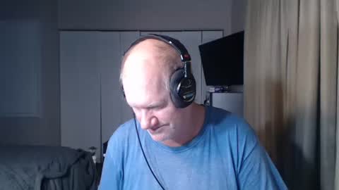 Snapshot of casinocam chatting on November 23, 2025, 8:14 am CasinoCam online show from November 23, 2025, 8:14 am