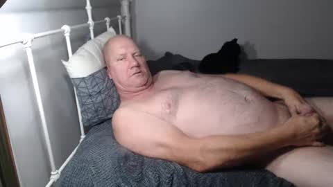 Snapshot of casinocam chatting on December 13, 2025, 7:53 pm CasinoCam online show from December 13, 2025, 7:53 pm