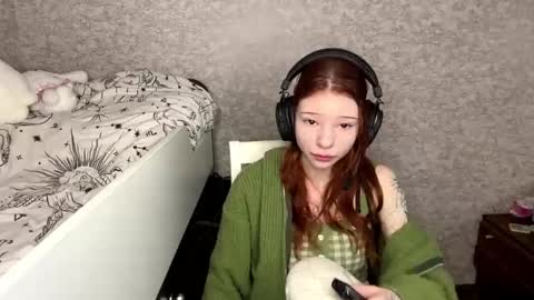 cassandraneiman online show from October 17, 2025, 7:33 am