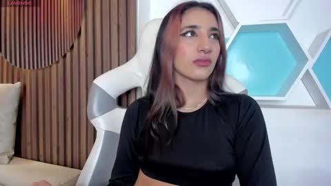 cassidy_evans online show from September 24, 2025, 11:35 am