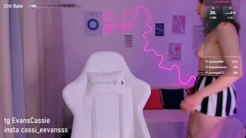 Snapshot of cassie_evansss chatting on February 1, 2025, 6:10 am Cassie online show from February 1, 2025, 6:10 am