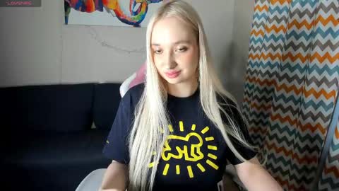 Snapshot of cassie_rosss chatting on April 29, 2026, 5:30 pm Cassie Rosss online show from April 29, 2026, 5:30 pm