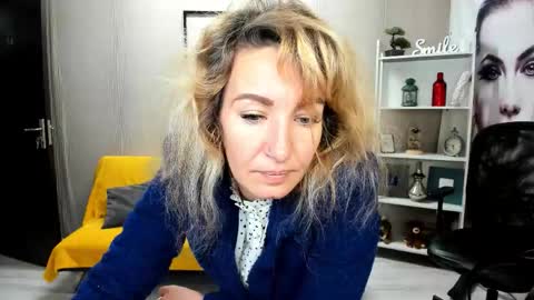 CassieJonas online show from October 13, 2025, 2:44 am