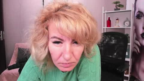 CassieJonas online show from January 7, 2026, 2:14 am