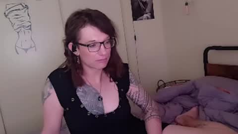 Cassiemichelle online show from April 6, 2026, 12:19 am