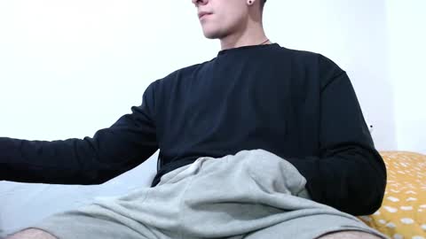 Snapshot of casteryx chatting on February 19, 2025, 1:29 am Juan online show from February 19, 2025, 1:29 am