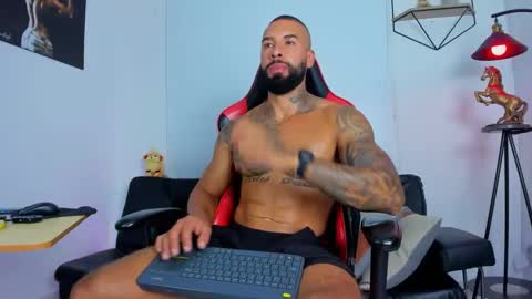 Matheo Brown online show from February 12, 2025, 11:30 pm