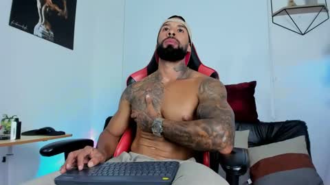 Matheo Brown online show from March 4, 2025, 8:27 pm