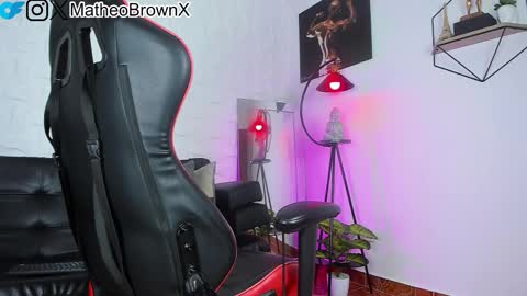 Matheo Brown online show from October 6, 2025, 11:02 pm