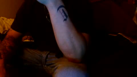 Snapshot of castle_frank91 chatting on August 8, 2026, 8:38 am Castle frank91 online show from August 8, 2026, 8:38 am