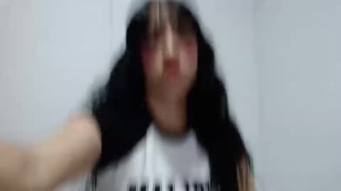 Mila online show from October 31, 2025, 2:23 am