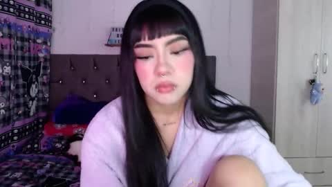 Snapshot of cat_mila_ chatting on March 27, 2026, 8:26 am Mila online show from March 27, 2026, 8:26 am