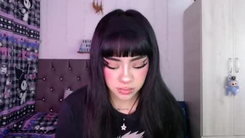 Snapshot of cat_mila_ chatting on March 29, 2026, 6:13 am Mila online show from March 29, 2026, 6:13 am