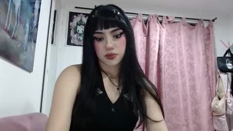 Snapshot of cat_mila_ chatting on March 31, 2026, 5:41 am Mila online show from March 31, 2026, 5:41 am