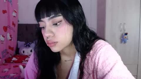 Snapshot of cat_mila_ chatting on June 10, 2026, 6:45 am Mila online show from June 10, 2026, 6:45 am