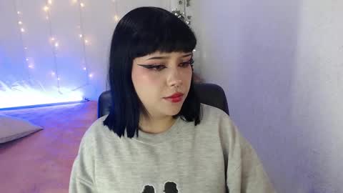 Snapshot of cat_terra chatting on January 29, 2025, 8:35 pm Terra online show from January 29, 2025, 8:35 pm