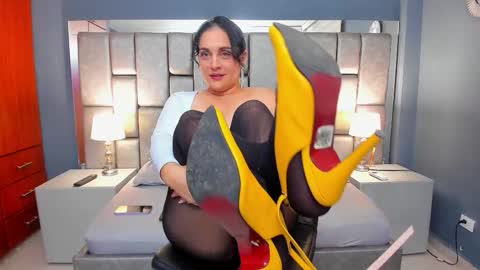 Cata Joness  My schedule 2200 - 0500 GMT -5 online show from September 9, 2025, 4:45 am