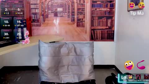 Queen Catalella online show from December 18, 2025, 3:23 am