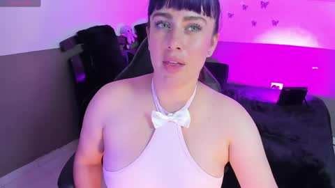 Snapshot of cataleya_blare chatting on May 21, 2026, 3:24 am LUU online show from May 21, 2026, 3:24 am