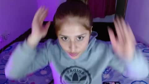 Fabi online show from April 12, 2026, 4:39 am