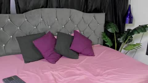 Cata Prins  online show from March 9, 2025, 11:14 am