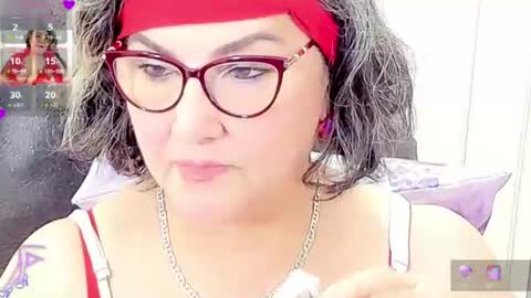 Snapshot of cataleya_mom_ chatting on July 22, 2026, 3:31 am cataleya online show from July 22, 2026, 3:31 am