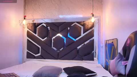 Cataleya online show from November 5, 2025, 11:10 am