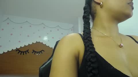 catalina25_t online show from September 26, 2025, 8:13 pm