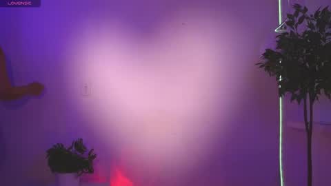 Catalina lovers online show from February 13, 2026, 8:16 pm