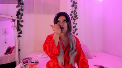 Cata y Roger online show from November 9, 2025, 3:10 pm