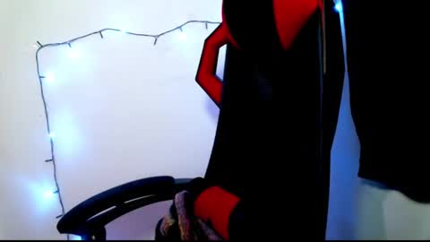 catalina_colombia online show from February 27, 2025, 6:42 pm