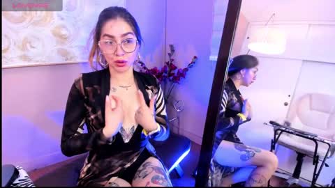 Snapshot of catalina_erotic chatting on February 27, 2025, 3:26 pm Catalina online show from February 27, 2025, 3:26 pm