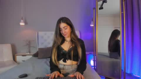 Snapshot of catalina_erotic chatting on March 4, 2025, 6:50 pm Catalina online show from March 4, 2025, 6:50 pm