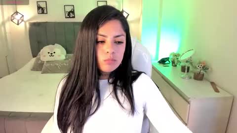 Catalina online show from September 11, 2025, 3:06 am