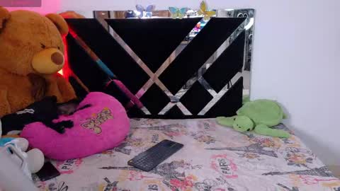 Snapshot of catalina_smith__ chatting on May 25, 2026, 11:55 pm Catalina online show from May 25, 2026, 11:55 pm
