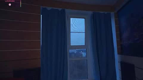 Kate online show from November 30, 2025, 6:28 am