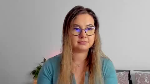 Snapshot of caterinnakat chatting on February 10, 2025, 10:20 am Kat online show from February 10, 2025, 10:20 am