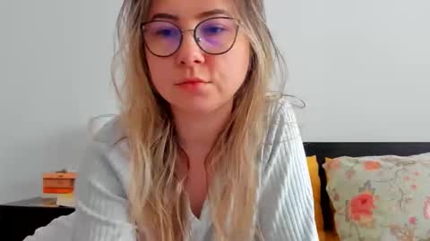 Snapshot of caterinnakat chatting on March 21, 2026, 10:09 am Kat online show from March 21, 2026, 10:09 am