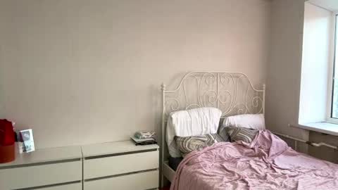 Snapshot of catharinelaumea chatting on March 24, 2026, 3:17 pm Lolly online show from March 24, 2026, 3:17 pm