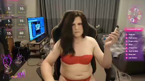Snapshot of catherine76x chatting on July 29, 2026, 9:57 pm Catherinecuddles online show from July 29, 2026, 9:57 pm