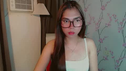 Snapshot of catherine_365 chatting on January 9, 2026, 12:19 pm catherine_365 online show from January 9, 2026, 12:19 pm