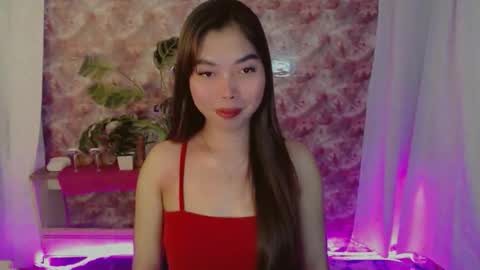 catherine_365 online show from May 5, 2026, 2:58 pm