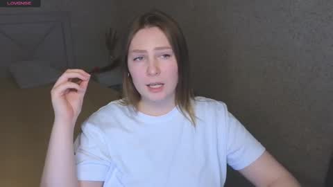 Catherine online show from March 1, 2025, 12:23 pm