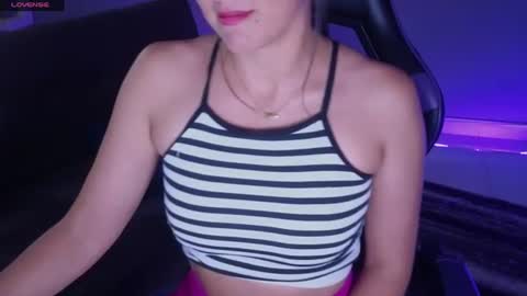 Snapshot of catherinstone chatting on June 20, 2026, 9:45 am catherinstone online show from June 20, 2026, 9:45 am