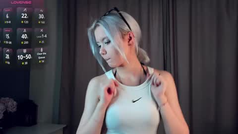 Mia online show from March 6, 2026, 11:17 am