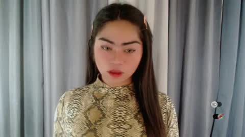 Snapshot of cathy_ho chatting on February 17, 2025, 12:48 pm cathy_ho online show from February 17, 2025, 12:48 pm