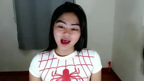 Snapshot of cathy_ho chatting on October 18, 2025, 7:25 pm cathy_ho online show from October 18, 2025, 7:25 pm