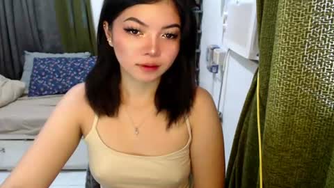 Snapshot of cathy_lyn chatting on June 16, 2026, 11:51 pm cathy_lyn online show from June 16, 2026, 11:51 pm