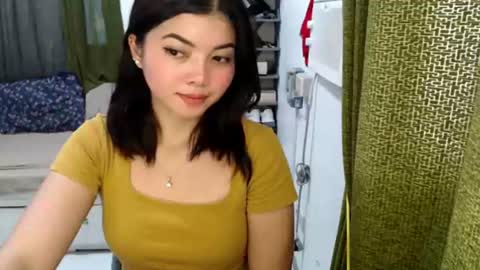 Snapshot of cathy_lyn chatting on June 29, 2026, 6:19 am cathy_lyn online show from June 29, 2026, 6:19 am